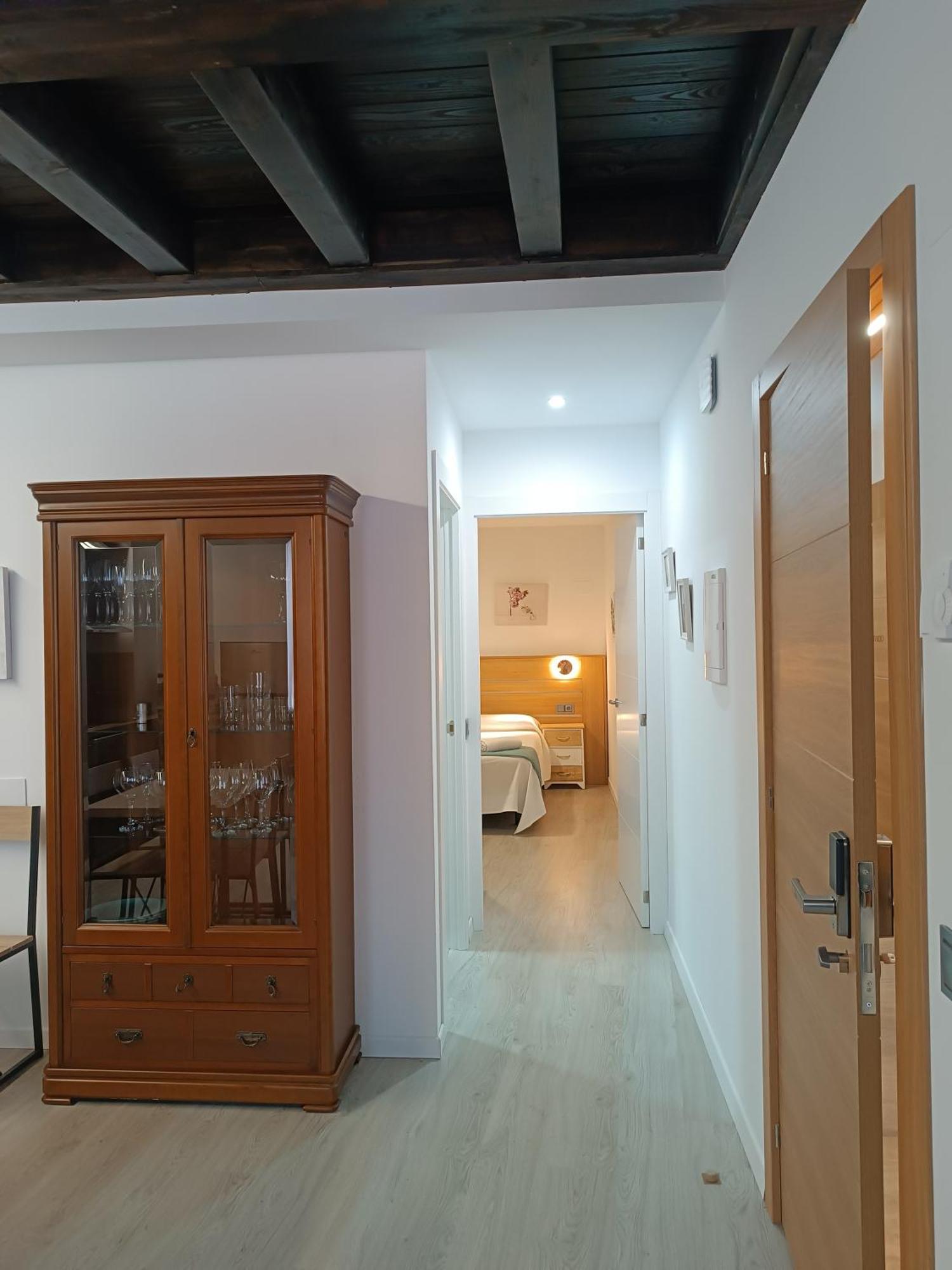 Apartamentos Turisticos Avila Puerta Del Puente 1-3 Εξωτερικό φωτογραφία